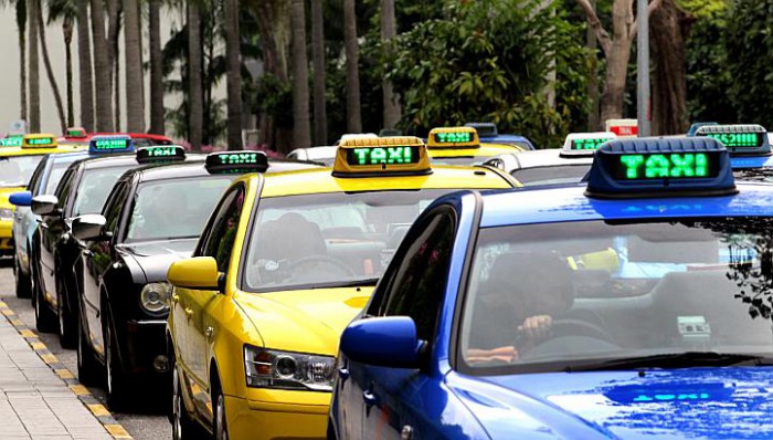 Taxis-Singapore